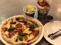 至尊披萨-Twin Tails Brewpub双尾精酿餐吧(八坼店)