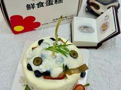 -花花卷卷·鲜食蛋糕(泉屋店)