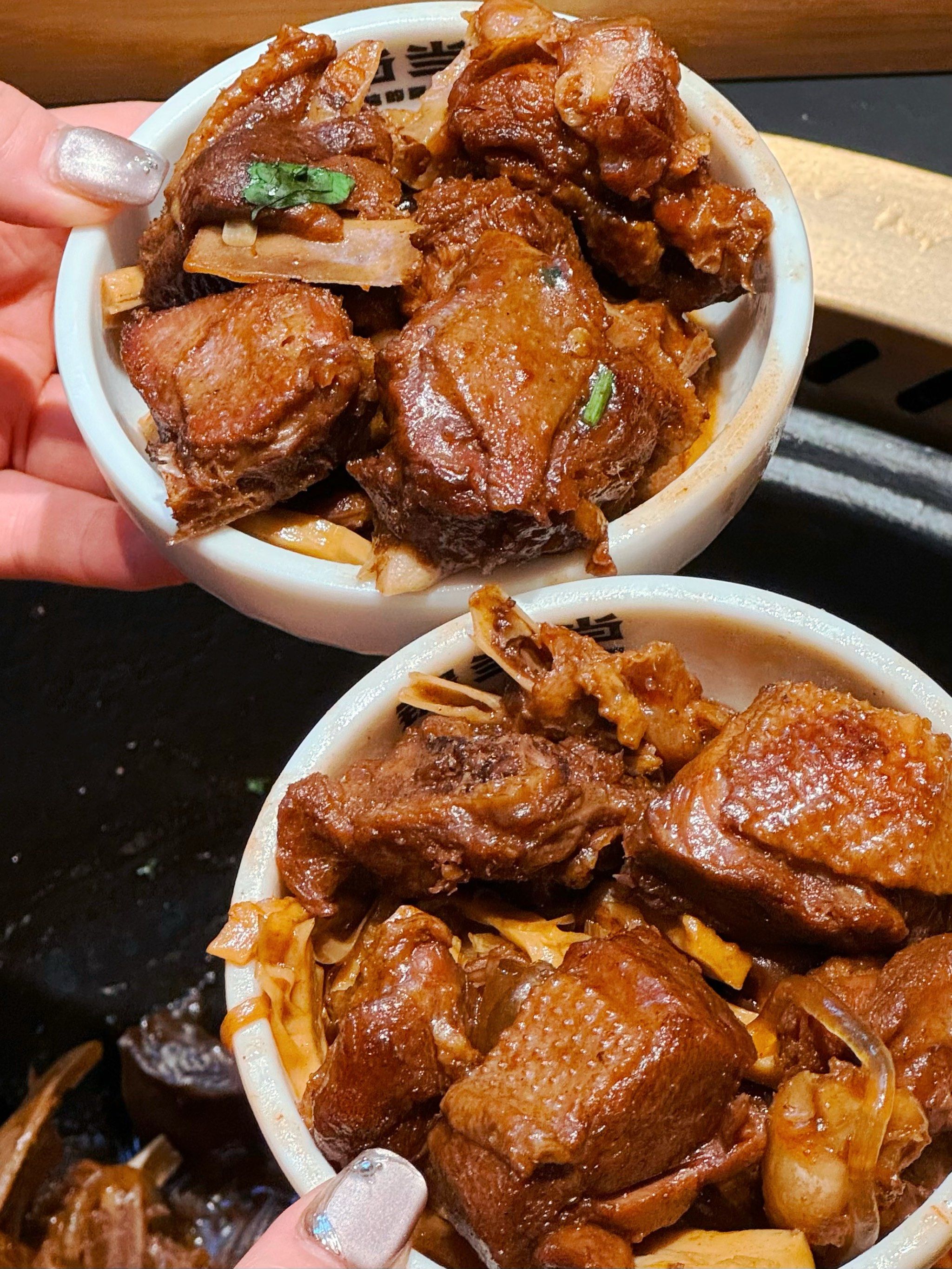 这锅铁锅炖大鹅直接把我香迷糊啦‼️