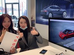 -TESLA 特斯拉(上海太古汇体验店)