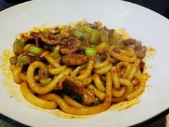 -壹粉屋新疆炒米粉(建外SOHO东区店)