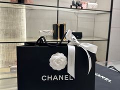-Chanel(德基广场店)