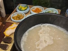 -银米·云南传统过桥米线(双廊黑金冠店)