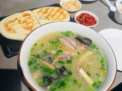 -陈熹公民族美食文化餐厅(中华广场店)