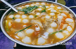 Fish Ball and Pork Soup Pot