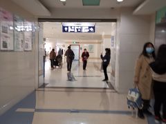 -复旦大学附属中山医院(西院区)