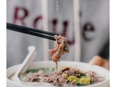 -华威达牛庄(黄埔大道西店)