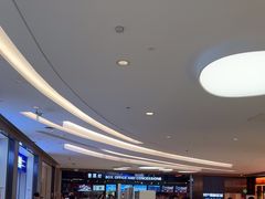 -中航城君尚购物中心