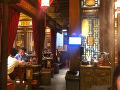 -小龙坎火锅(湖滨银泰in77店)