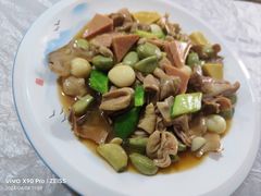 -宾朋海鲜饭庄(兴海路店)