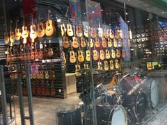 -柏斯音乐艺术中心·钢琴·吉他(世纪金源店)