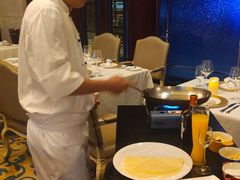 -龙虾酒吧扒房(宁波香格里拉店)