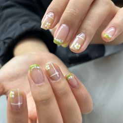 -喜柚自助美甲美睫