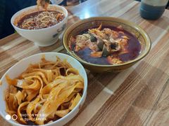 -老字号杨坡红油米线腊汁肉夹馍(东四道巷店)