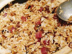 经典香菇腊味煲仔饭-汤城小厨•粤菜•靓汤(西直门凯德MALL店)