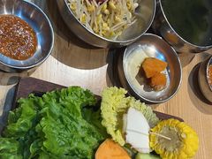 餐前小菜-姜虎东白丁烤肉(虹桥天地店)