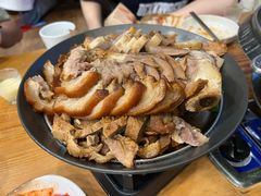 -喇喇排骨火锅·传统韩式脊骨汤(望京西园总店)