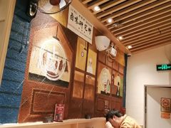 -狮头牌卤味研究所·卤味饭(花城汇南区店)