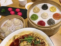 -乐忻皇朝(上海中心大厦店)