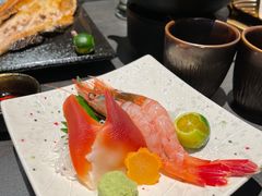 -铭牛烧肉·和牛海鲜自助(高新月牙湖店)