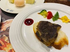 香煎美味鹅肝-四海一家自助餐(益田假日广场店)