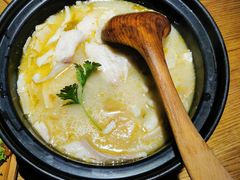 -九锅一堂酸菜鱼(万达广场店)