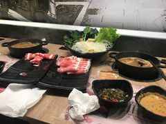 -呷哺呷哺(新世界百货望京店)