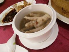 -景月阁空中食府(希尔顿酒店)