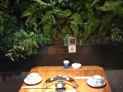 包厢-俭寨大盘鸡·缸子肉·小公鸡·新疆菜(云通店)