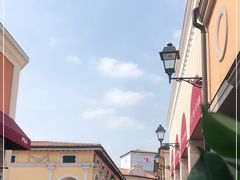 -佛罗伦萨小镇广佛名品奥特莱斯(疏港路店)