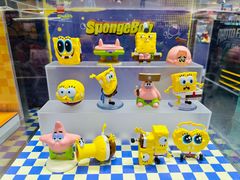 -泡泡玛特POPMART(蓝色港湾店)