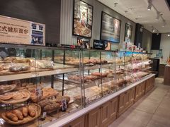 面包甜点陈列柜-巴黎贝甜(龙之梦购物中心虹口店)