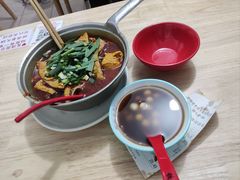 -铁锅哥米线