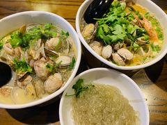 -何记花甲(海岸城旗舰店)