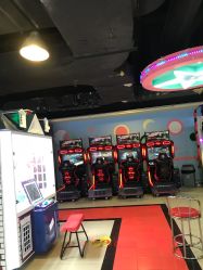 -蹦蹦乐园(南桥百联店)