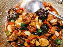 -湘西小馆(滨河路店)