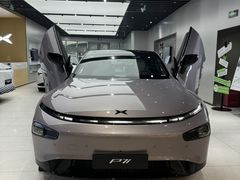 -小鹏汽车(上海静安大融城店)