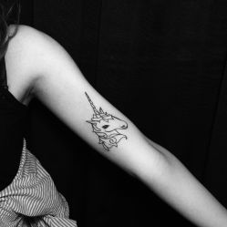 -墨無界刺青TATTOO