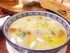 -香麒园·过桥米线·南湖雅宴