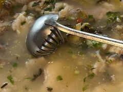 -严记小天府酸菜鱼(西四路店)