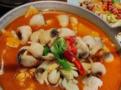 -老滇山寨•云南特色菜•地方菜•民族风情歌舞表演(世纪金源店)