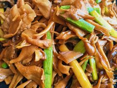 肉炒栗树蘑-京北渔家傲