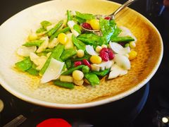 -HOMES上海本帮菜(襄阳公园店)