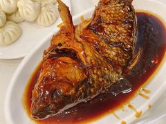 罾蹦鲤鱼-奥华餐厅·老张记(台基厂店)