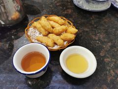 特色炸虾枣-适口餐厅砂锅粥(公信路总店)