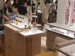 -LV路易威登(德基广场店)