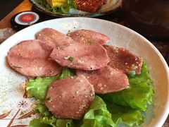 牛舌-炼火烤肉店