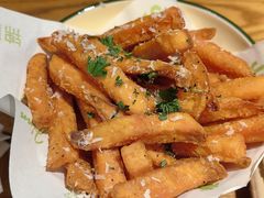 -JINNS锦时 steak&pizza(浸信会礼拜堂旧址店)