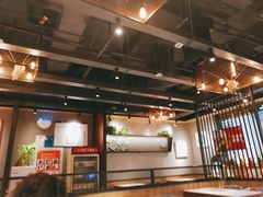 大堂-渝是乎酸菜鱼(龙旗购物中心店)