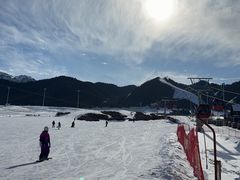 -丝绸之路山地度假区滑雪场